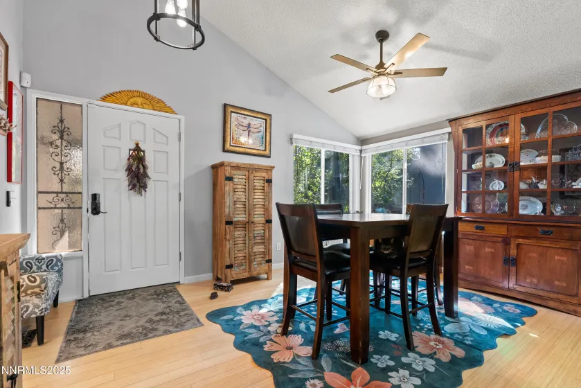 6435 Meadow Valley, Reno, Nevada 89519, 3 Bedrooms Bedrooms, ,2 BathroomsBathrooms,Residential,Residential,Meadow Valley,260002699