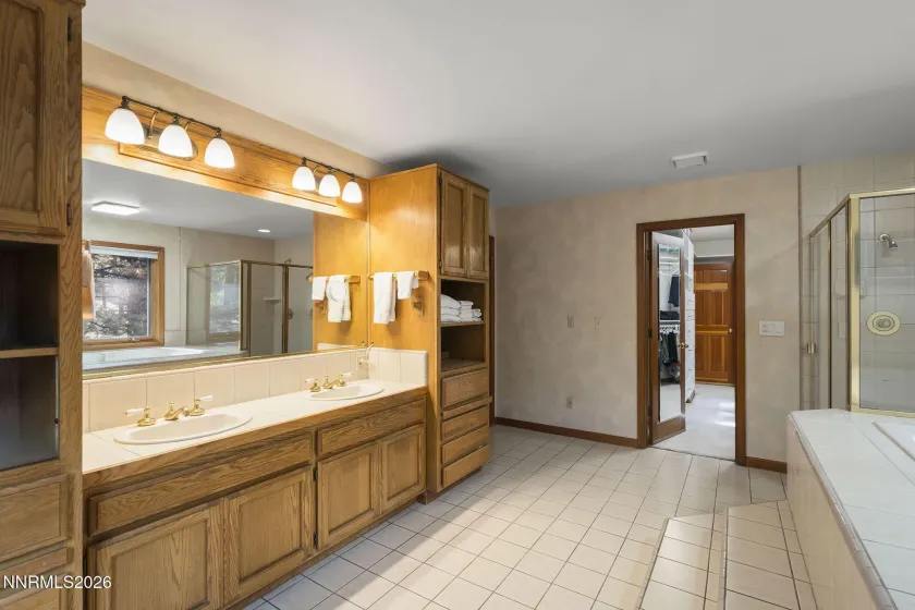 1155 Douglas Fir, Reno, Nevada 89511, 4 Bedrooms Bedrooms, ,3 BathroomsBathrooms,Residential,Residential,Douglas Fir,260002700