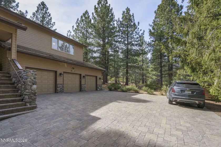 1155 Douglas Fir, Reno, Nevada 89511, 4 Bedrooms Bedrooms, ,3 BathroomsBathrooms,Residential,Residential,Douglas Fir,260002700
