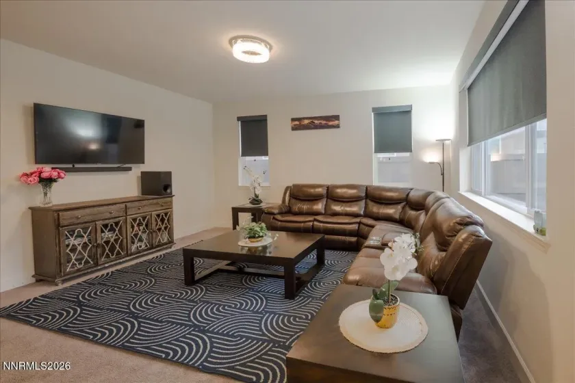 6847 Ronaldinho, Sparks, Nevada 89436, 4 Bedrooms Bedrooms, ,3 BathroomsBathrooms,Residential,Residential,Ronaldinho,260002701