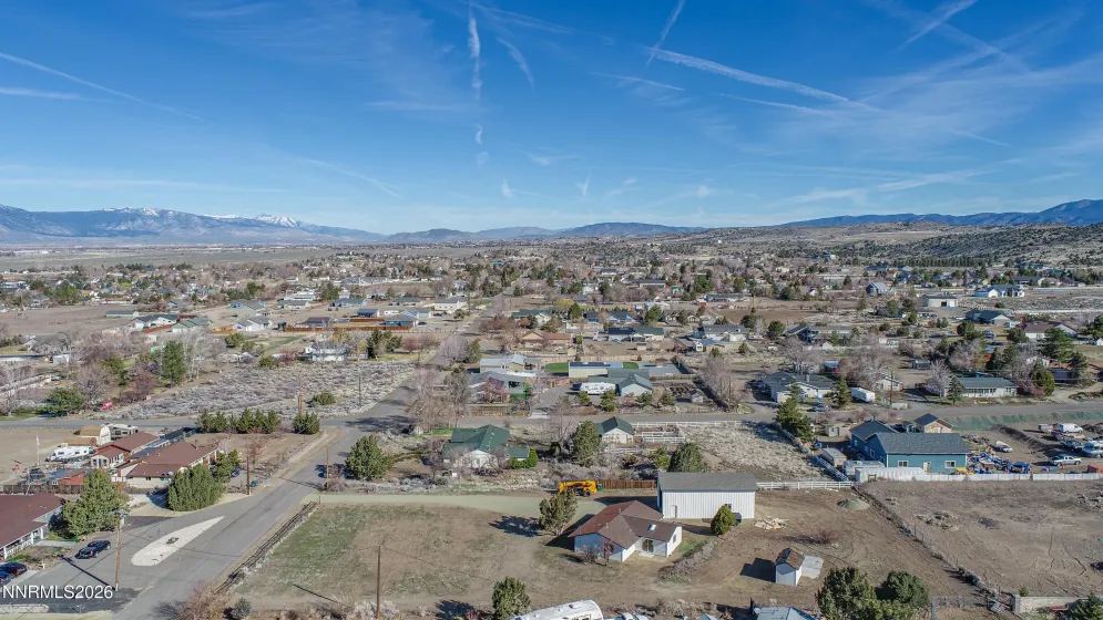 639 Mustang, Gardnerville, Nevada 89410, 3 Bedrooms Bedrooms, ,2 BathroomsBathrooms,Residential,Residential,Mustang,260002702