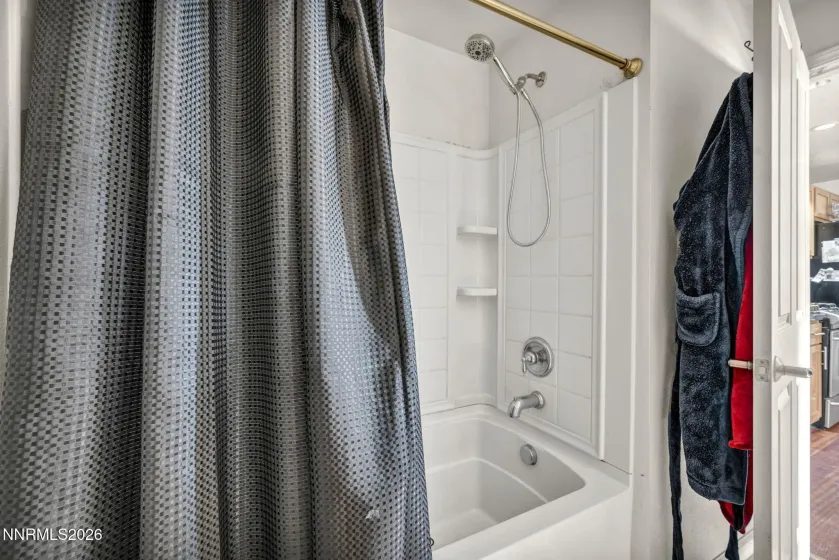 1450 Idlewild, Reno, Nevada 89509, 1 Bedroom Bedrooms, ,1 BathroomBathrooms,Residential,Residential,Idlewild,260002704