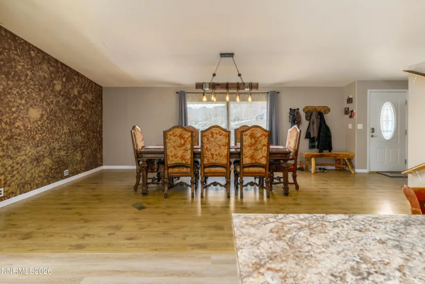 222 Julie, Dayton, Nevada 89403, 3 Bedrooms Bedrooms, ,2 BathroomsBathrooms,Residential,Residential,Julie,260002705