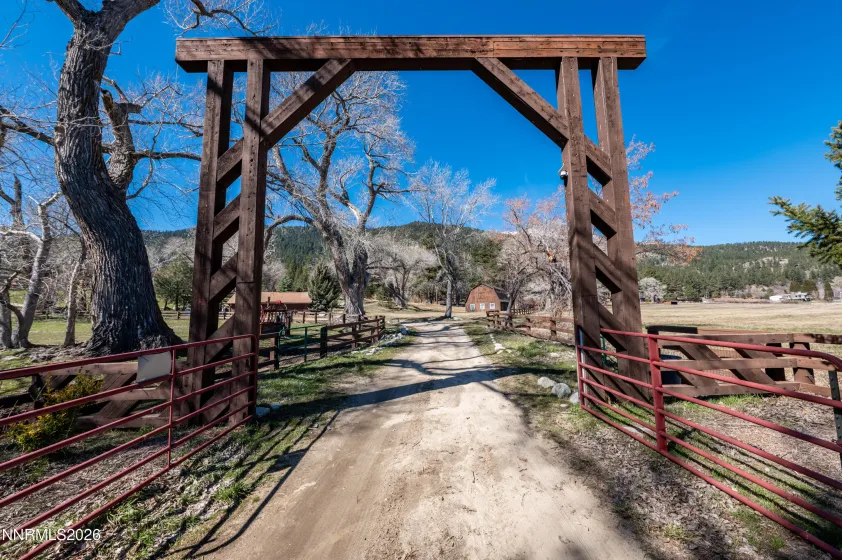 4755 Old Us Highway 395, Washoe Valley, Nevada 89704, 1 Bedroom Bedrooms, ,1 BathroomBathrooms,Residential,Residential,Old Us Highway 395,260002709