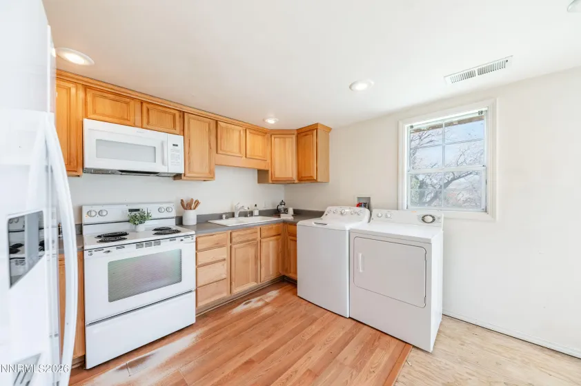 4755 Old Us Highway 395, Washoe Valley, Nevada 89704, 1 Bedroom Bedrooms, ,1 BathroomBathrooms,Residential,Residential,Old Us Highway 395,260002709