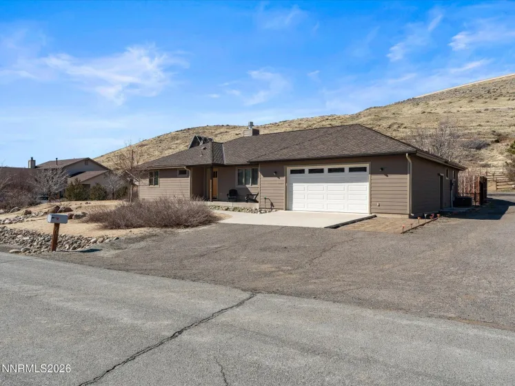 20 Connie, Reno, Nevada 89521, 3 Bedrooms Bedrooms, ,3 BathroomsBathrooms,Residential,Residential,Connie,260002710