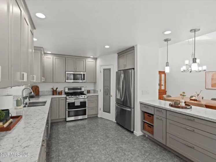 1588 Wheatgrass, Reno, Nevada 89509, 4 Bedrooms Bedrooms, ,2 BathroomsBathrooms,Residential,Residential,Wheatgrass,260002712