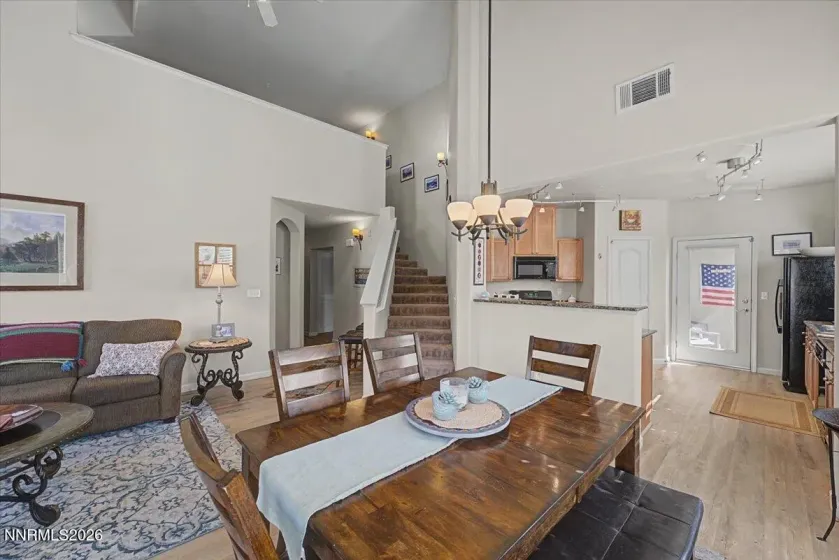 17000 Wedge, Reno, Nevada 89511, 2 Bedrooms Bedrooms, ,2 BathroomsBathrooms,Residential,Residential,Wedge,260002713