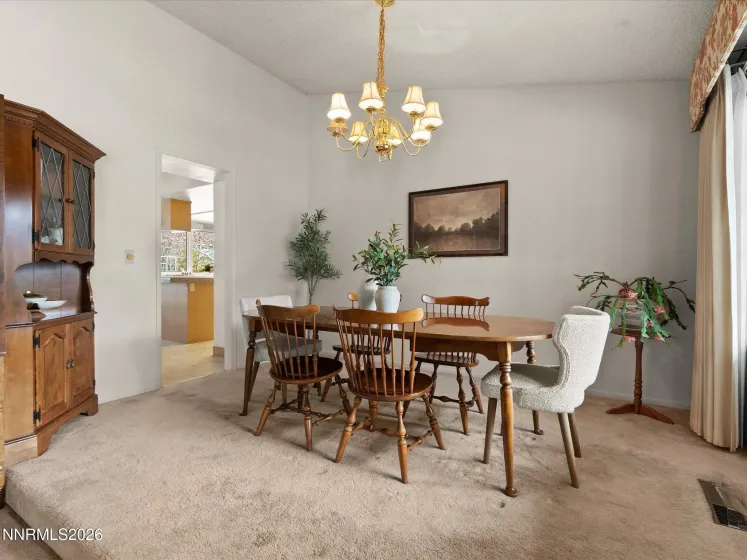 7960 Meadow Vista, Reno, Nevada 89511, 4 Bedrooms Bedrooms, ,2 BathroomsBathrooms,Residential,Residential,Meadow Vista,260002714