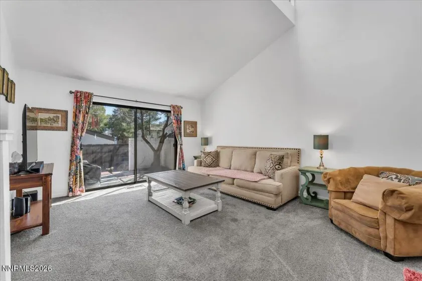 3902 Sarah, Reno, Nevada 89509, 2 Bedrooms Bedrooms, ,2 BathroomsBathrooms,Residential,Residential,Sarah,260002715