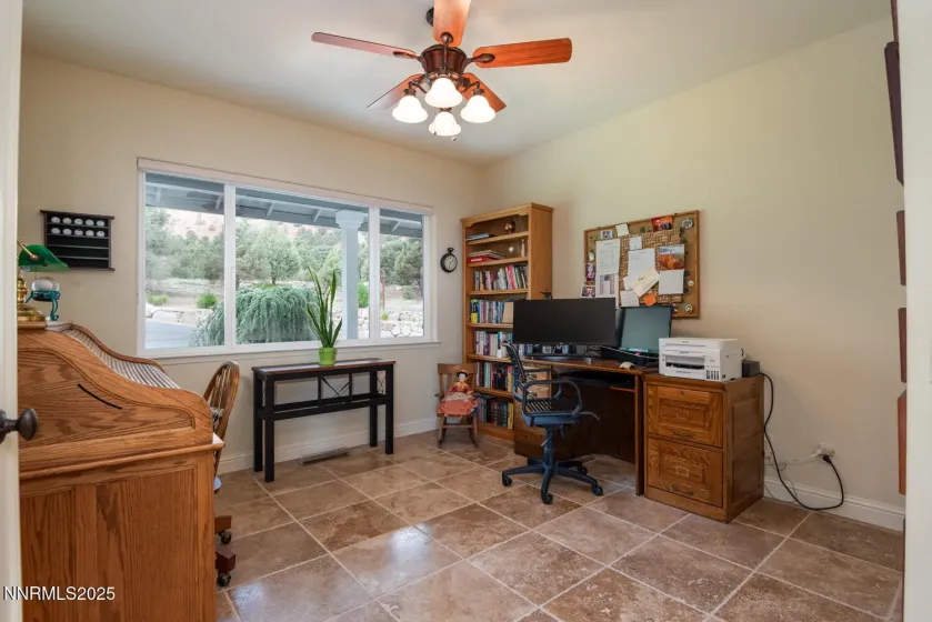 1533 Alba, Gardnerville, Nevada 89410, ,3 BathroomsBathrooms,Residential,Residential,Alba,260002723