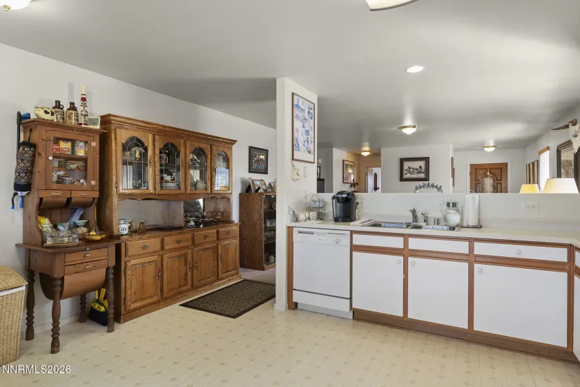 7497 Hebrides, Reno, Nevada 89506, 3 Bedrooms Bedrooms, ,2 BathroomsBathrooms,Residential,Residential,Hebrides,260002730