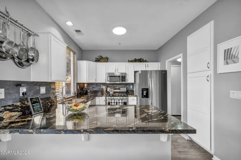 6228 Black Cinder, Sparks, Nevada 89436, 3 Bedrooms Bedrooms, ,3 BathroomsBathrooms,Residential,Residential,Black Cinder,260002732