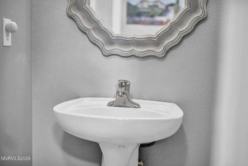 6228 Black Cinder, Sparks, Nevada 89436, 3 Bedrooms Bedrooms, ,3 BathroomsBathrooms,Residential,Residential,Black Cinder,260002732