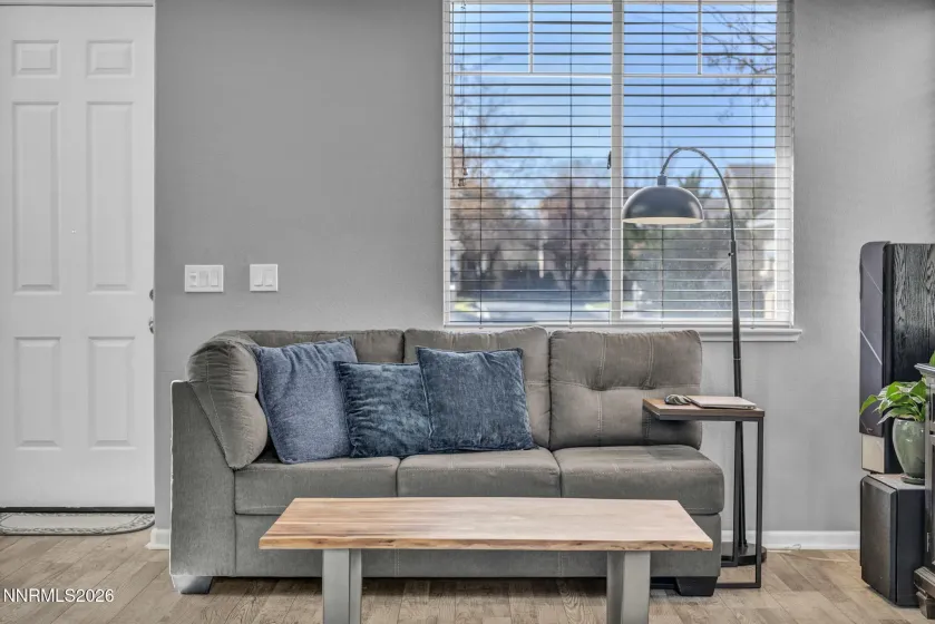 6228 Black Cinder, Sparks, Nevada 89436, 3 Bedrooms Bedrooms, ,3 BathroomsBathrooms,Residential,Residential,Black Cinder,260002732