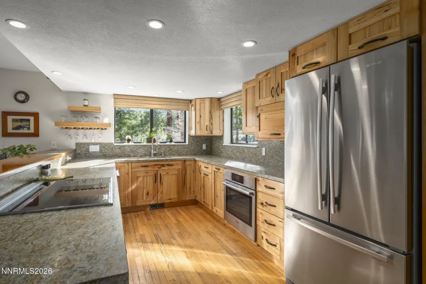 16911 Mt Rose, Reno, Nevada 89511, 4 Bedrooms Bedrooms, ,2 BathroomsBathrooms,Residential,Residential,Mt Rose,260002731