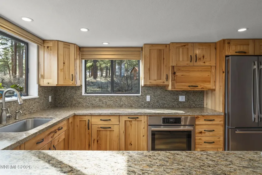 16911 Mt Rose, Reno, Nevada 89511, 4 Bedrooms Bedrooms, ,2 BathroomsBathrooms,Residential,Residential,Mt Rose,260002731