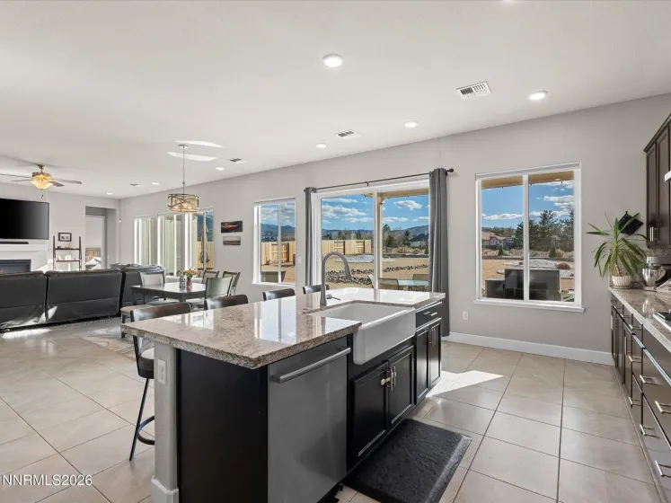 1234 Crawford Crk, Reno, Nevada 89521, 3 Bedrooms Bedrooms, ,3 BathroomsBathrooms,Residential,Residential,Crawford Crk,260002737