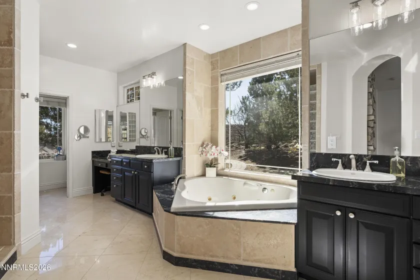 13330 Saddlebow, Reno, Nevada 89511, 4 Bedrooms Bedrooms, ,5 BathroomsBathrooms,Residential,Residential,Saddlebow,260002736