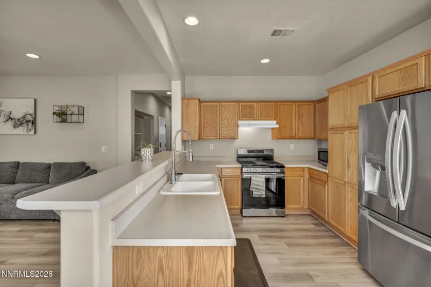 5421 Desert Peach, Sparks, Nevada 89436, 2 Bedrooms Bedrooms, ,2 BathroomsBathrooms,Residential,Residential,Desert Peach,260002740