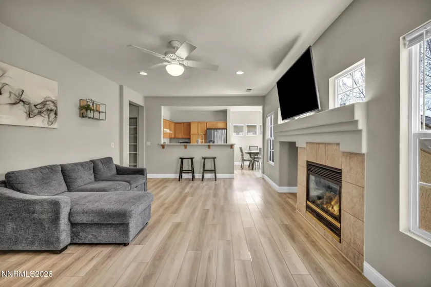 5421 Desert Peach, Sparks, Nevada 89436, 2 Bedrooms Bedrooms, ,2 BathroomsBathrooms,Residential,Residential,Desert Peach,260002740