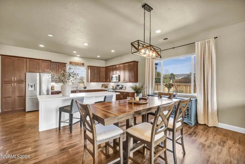 485 Sunset Springs, Sparks, Nevada 89441, 4 Bedrooms Bedrooms, ,2 BathroomsBathrooms,Residential,Residential,Sunset Springs,260002741