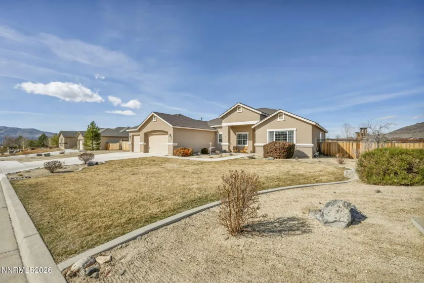 485 Sunset Springs, Sparks, Nevada 89441, 4 Bedrooms Bedrooms, ,2 BathroomsBathrooms,Residential,Residential,Sunset Springs,260002741