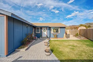 14040 Feldspar, Reno, Nevada 89521, 3 Bedrooms Bedrooms, ,2 BathroomsBathrooms,Residential,Residential,Feldspar,260002742