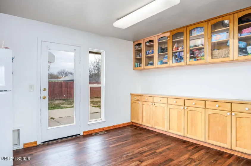 521 Whitaker, Fallon, Nevada 89406, 3 Bedrooms Bedrooms, ,2 BathroomsBathrooms,Residential,Residential,Whitaker,260002748