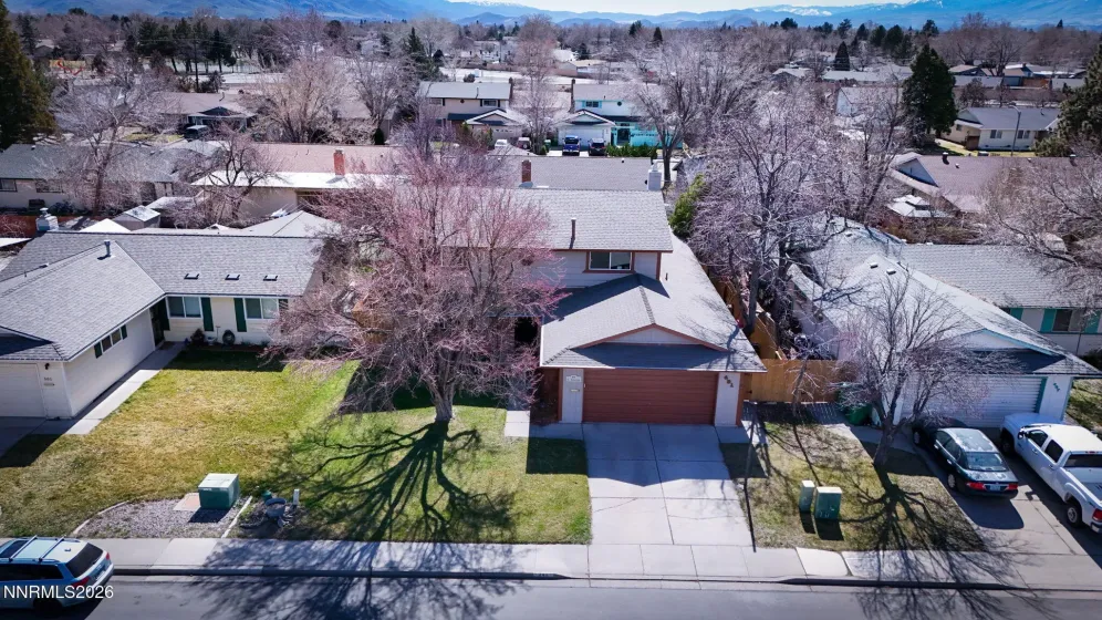 491 Emerson, Sparks, Nevada 89431, 3 Bedrooms Bedrooms, ,3 BathroomsBathrooms,Residential,Residential,Emerson,260002747