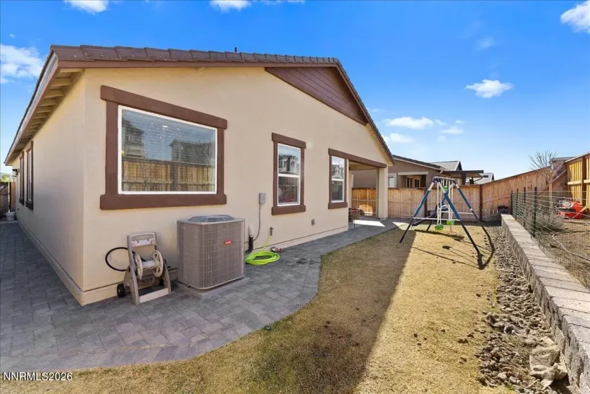 6417 Bucking Horse, Sparks, Nevada 89436, 3 Bedrooms Bedrooms, ,2 BathroomsBathrooms,Residential,Residential,Bucking Horse,260002749