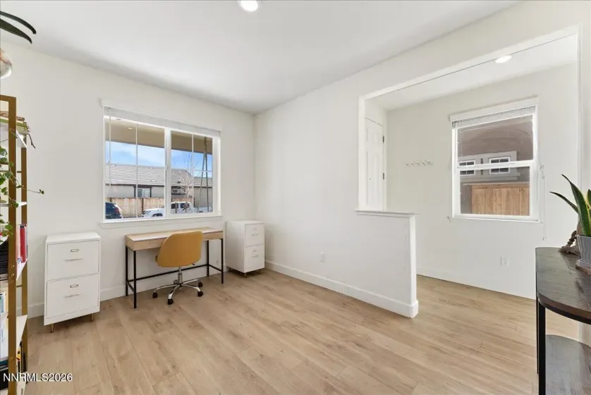 6417 Bucking Horse, Sparks, Nevada 89436, 3 Bedrooms Bedrooms, ,2 BathroomsBathrooms,Residential,Residential,Bucking Horse,260002749