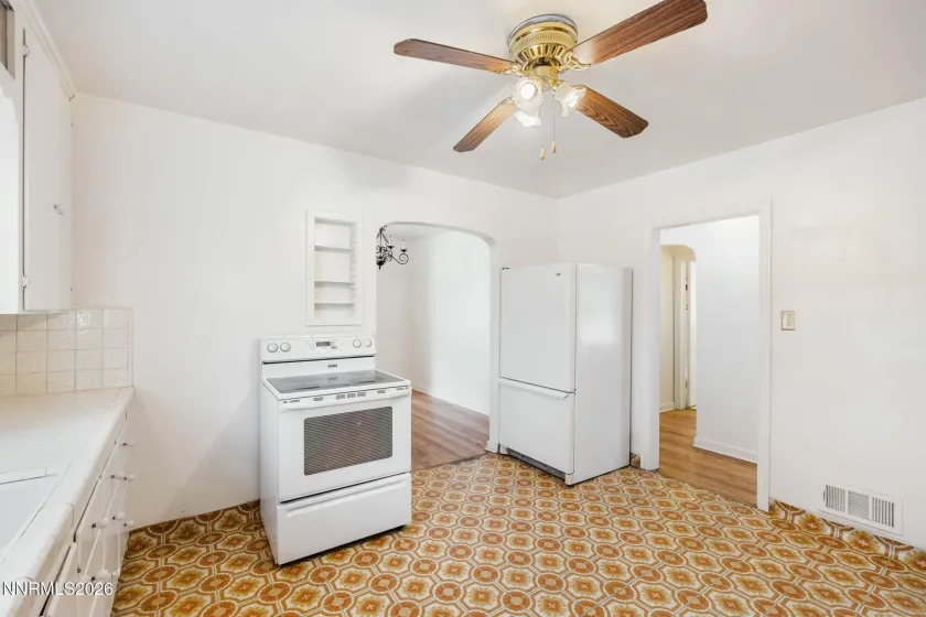 1135 Nixon, Reno, Nevada 89509, 3 Bedrooms Bedrooms, ,1 BathroomBathrooms,Residential,Residential,Nixon,260002752