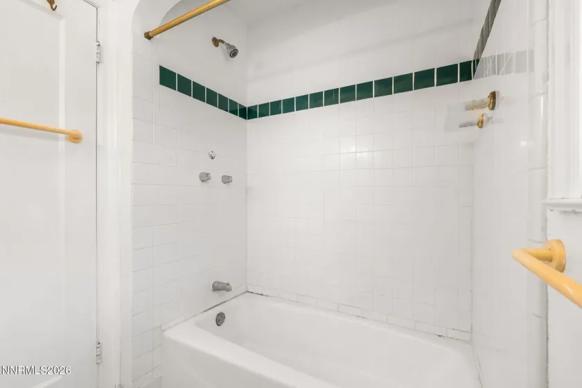 1135 Nixon, Reno, Nevada 89509, 3 Bedrooms Bedrooms, ,1 BathroomBathrooms,Residential,Residential,Nixon,260002752