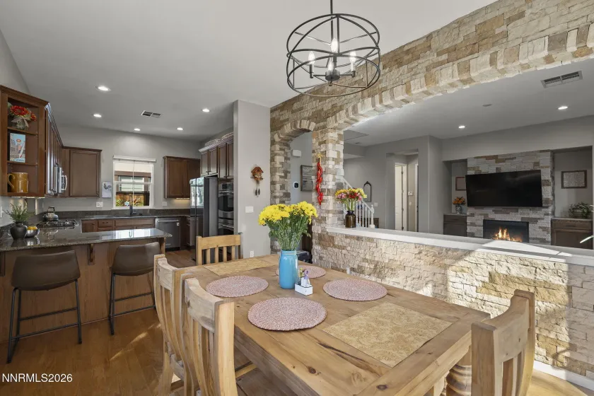 2220 Heavenly View, Reno, Nevada 89523, 4 Bedrooms Bedrooms, ,4 BathroomsBathrooms,Residential,Residential,Heavenly View,260002753