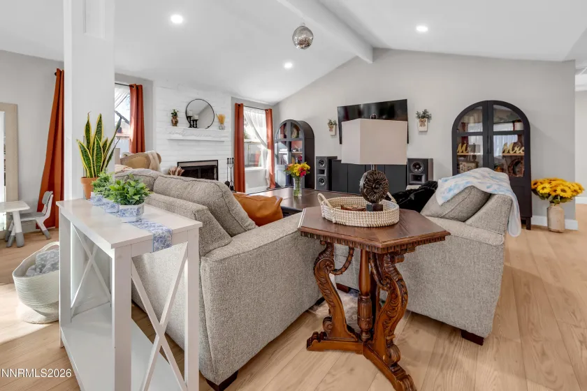 4220 Bismarck, Reno, Nevada 89502, 3 Bedrooms Bedrooms, ,2 BathroomsBathrooms,Residential,Residential,Bismarck,260002757