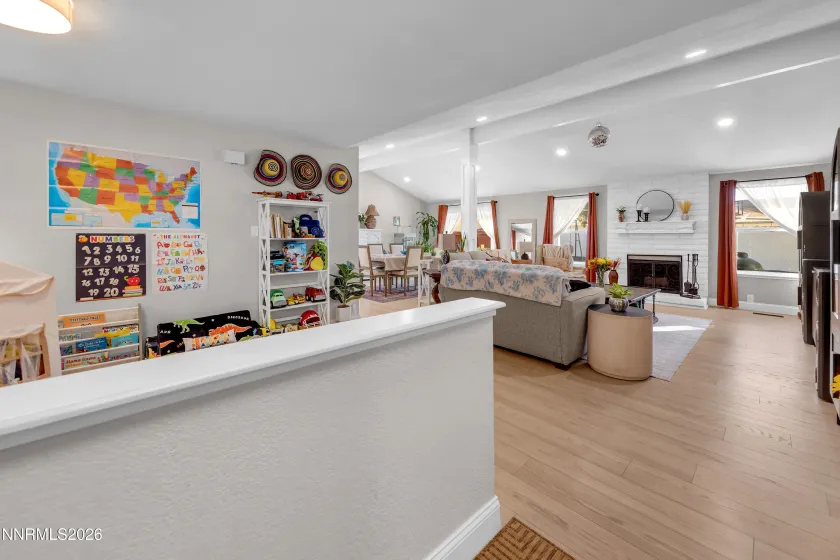 4220 Bismarck, Reno, Nevada 89502, 3 Bedrooms Bedrooms, ,2 BathroomsBathrooms,Residential,Residential,Bismarck,260002757