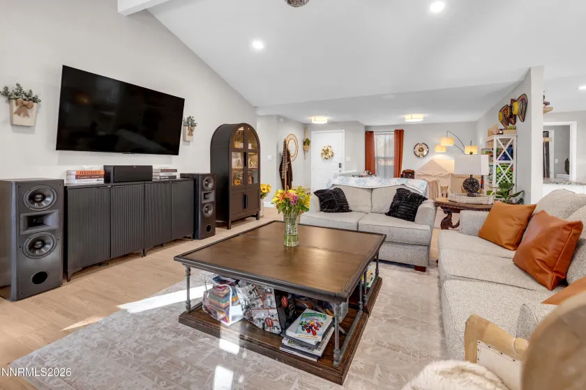 4220 Bismarck, Reno, Nevada 89502, 3 Bedrooms Bedrooms, ,2 BathroomsBathrooms,Residential,Residential,Bismarck,260002757