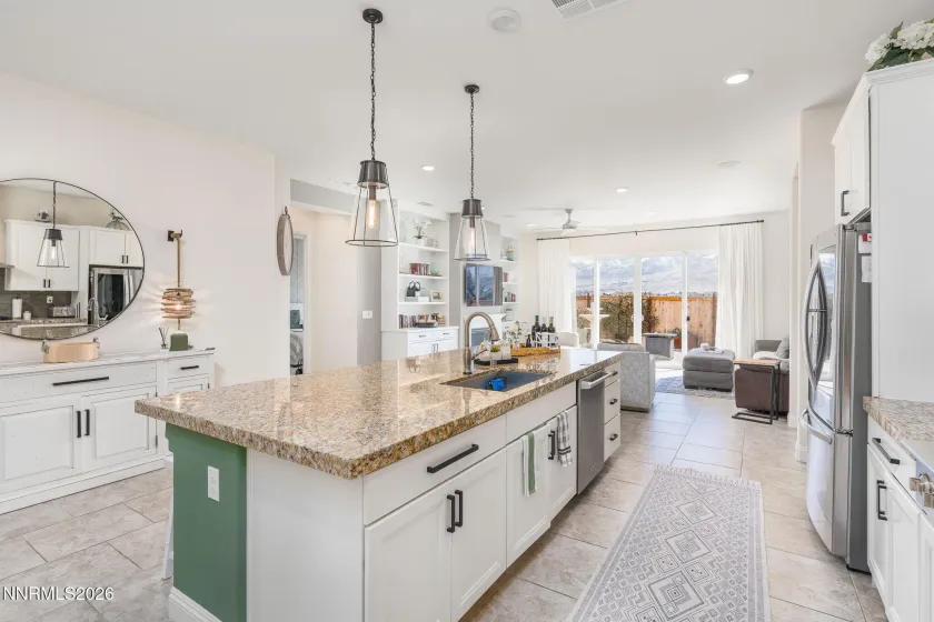 8286 Fenhollow, Verdi, Nevada 89439, 4 Bedrooms Bedrooms, ,3 BathroomsBathrooms,Residential,Residential,Fenhollow,260002755