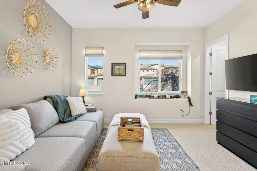 8286 Fenhollow, Verdi, Nevada 89439, 4 Bedrooms Bedrooms, ,3 BathroomsBathrooms,Residential,Residential,Fenhollow,260002755