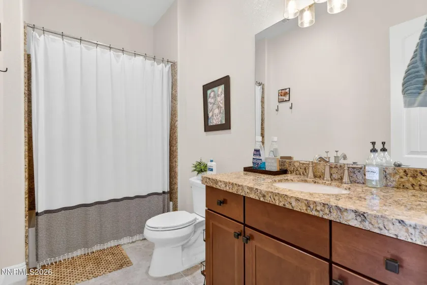 8286 Fenhollow, Verdi, Nevada 89439, 4 Bedrooms Bedrooms, ,3 BathroomsBathrooms,Residential,Residential,Fenhollow,260002755