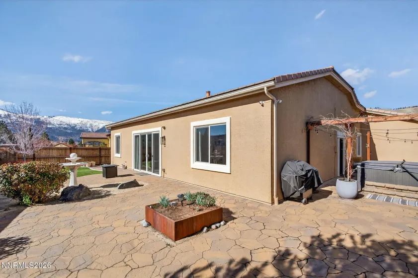 8286 Fenhollow, Verdi, Nevada 89439, 4 Bedrooms Bedrooms, ,3 BathroomsBathrooms,Residential,Residential,Fenhollow,260002755