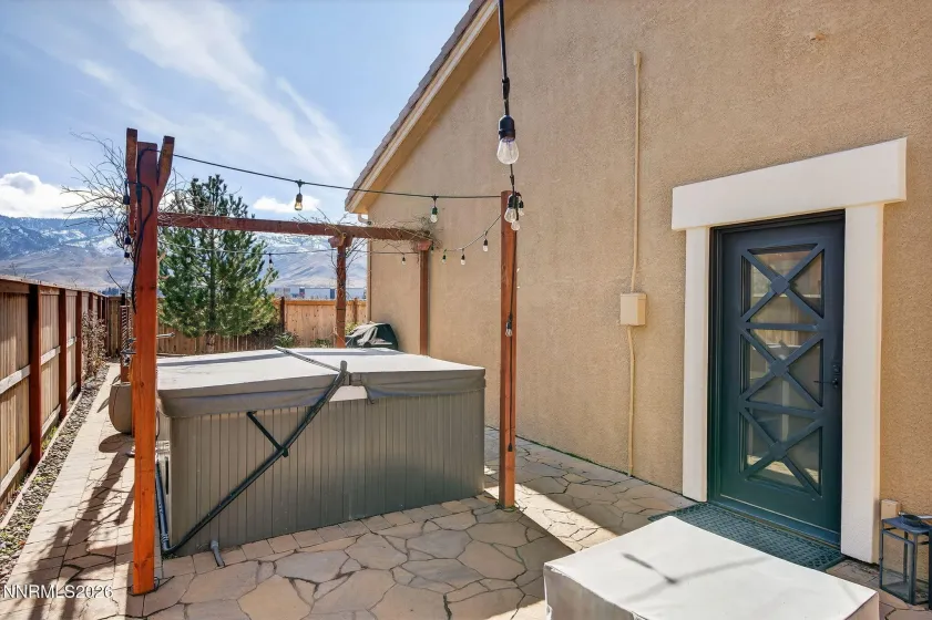 8286 Fenhollow, Verdi, Nevada 89439, 4 Bedrooms Bedrooms, ,3 BathroomsBathrooms,Residential,Residential,Fenhollow,260002755