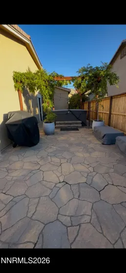 8286 Fenhollow, Verdi, Nevada 89439, 4 Bedrooms Bedrooms, ,3 BathroomsBathrooms,Residential,Residential,Fenhollow,260002755