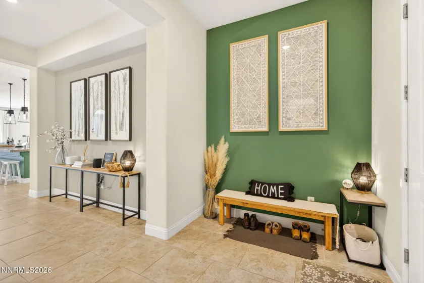 8286 Fenhollow, Verdi, Nevada 89439, 4 Bedrooms Bedrooms, ,3 BathroomsBathrooms,Residential,Residential,Fenhollow,260002755