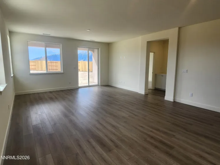 711 Daylily, Minden, Nevada 89423, 3 Bedrooms Bedrooms, ,2 BathroomsBathrooms,Residential,Residential,Daylily,260002758