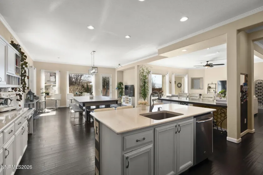 2485 Firenze, Sparks, Nevada 89434, 4 Bedrooms Bedrooms, ,4 BathroomsBathrooms,Residential,Residential,Firenze,260002760