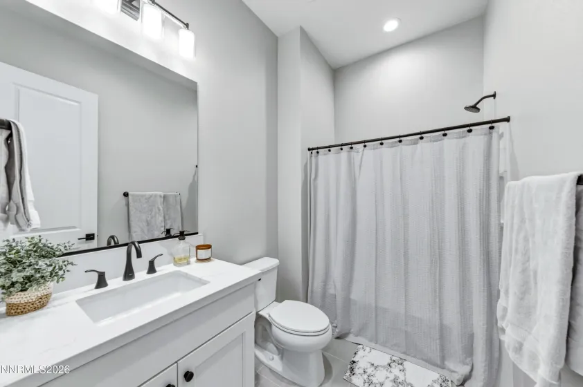 2958 Murrelet, Sparks, Nevada 89441, 4 Bedrooms Bedrooms, ,4 BathroomsBathrooms,Residential,Residential,Murrelet,260002759