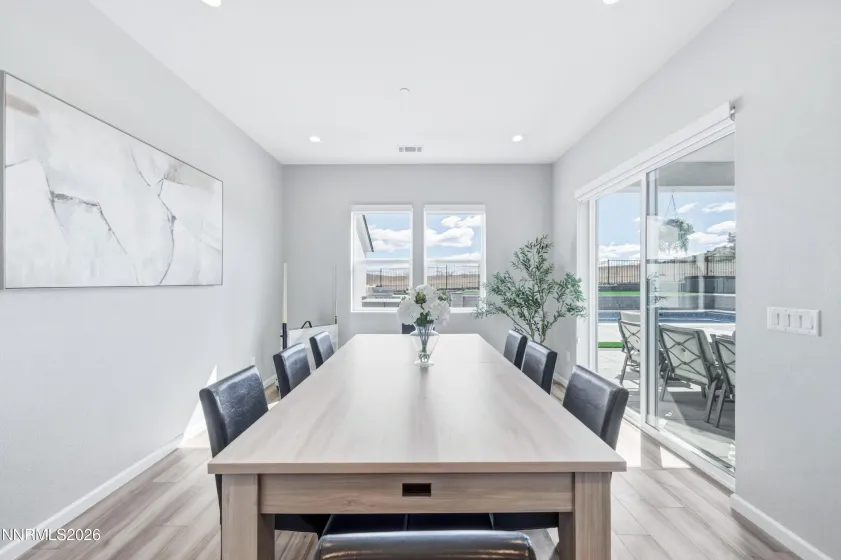 2958 Murrelet, Sparks, Nevada 89441, 4 Bedrooms Bedrooms, ,4 BathroomsBathrooms,Residential,Residential,Murrelet,260002759