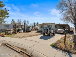 7 Esther, Carson City, Nevada 89706, 3 Bedrooms Bedrooms, ,2 BathroomsBathrooms,Residential,Residential,Esther,260002763